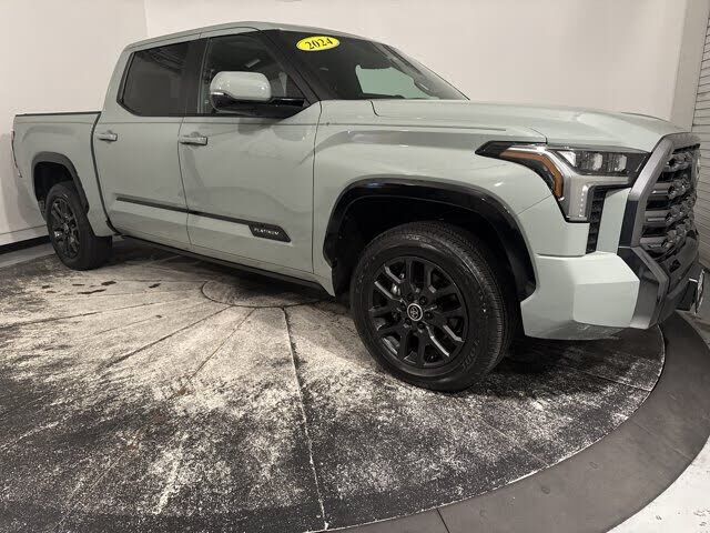 2024 TOYOTA Tundra