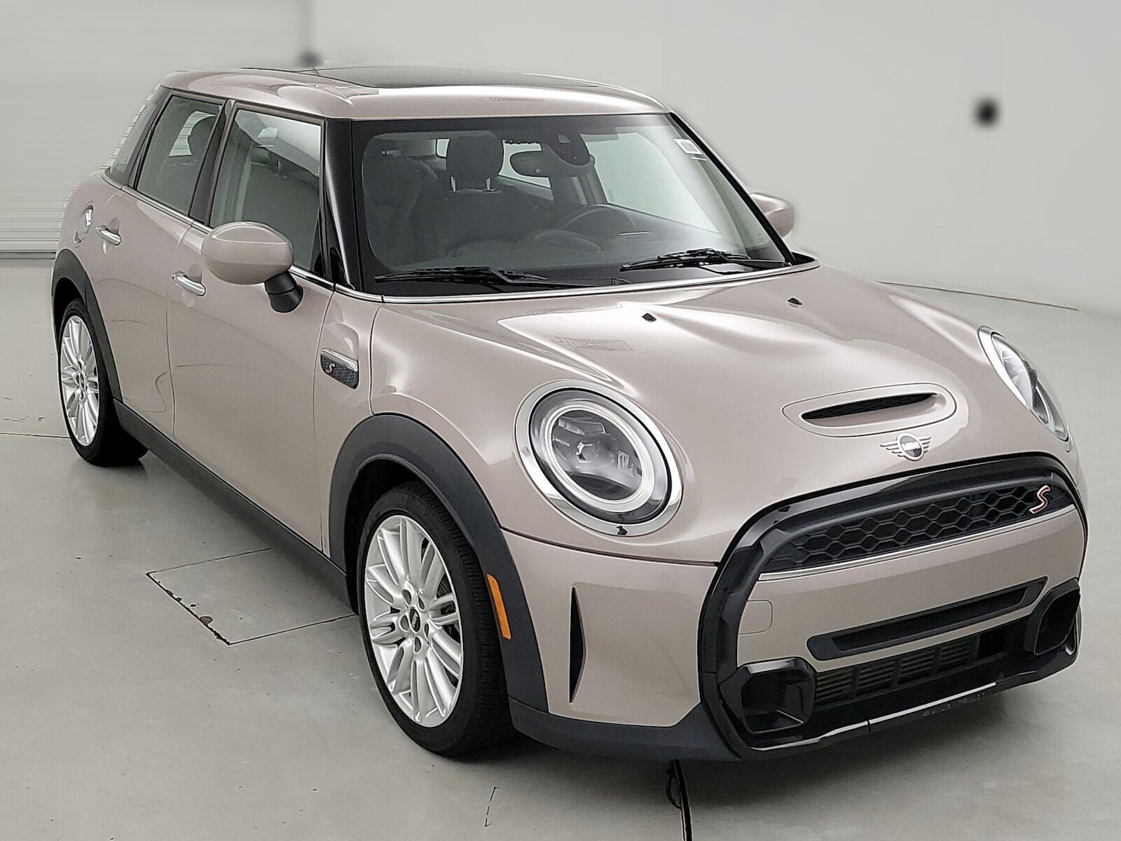 2024 MINI Hardtop