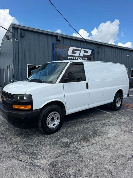2022 CHEVROLET Express