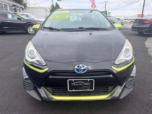 2016 TOYOTA Prius