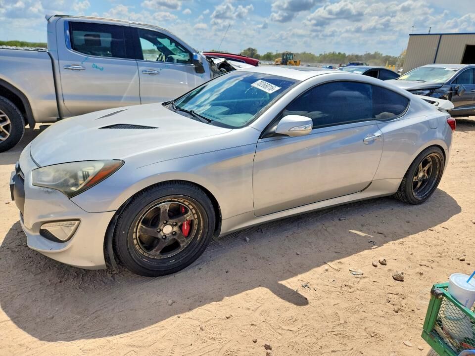 2016 HYUNDAI Genesis Coupe