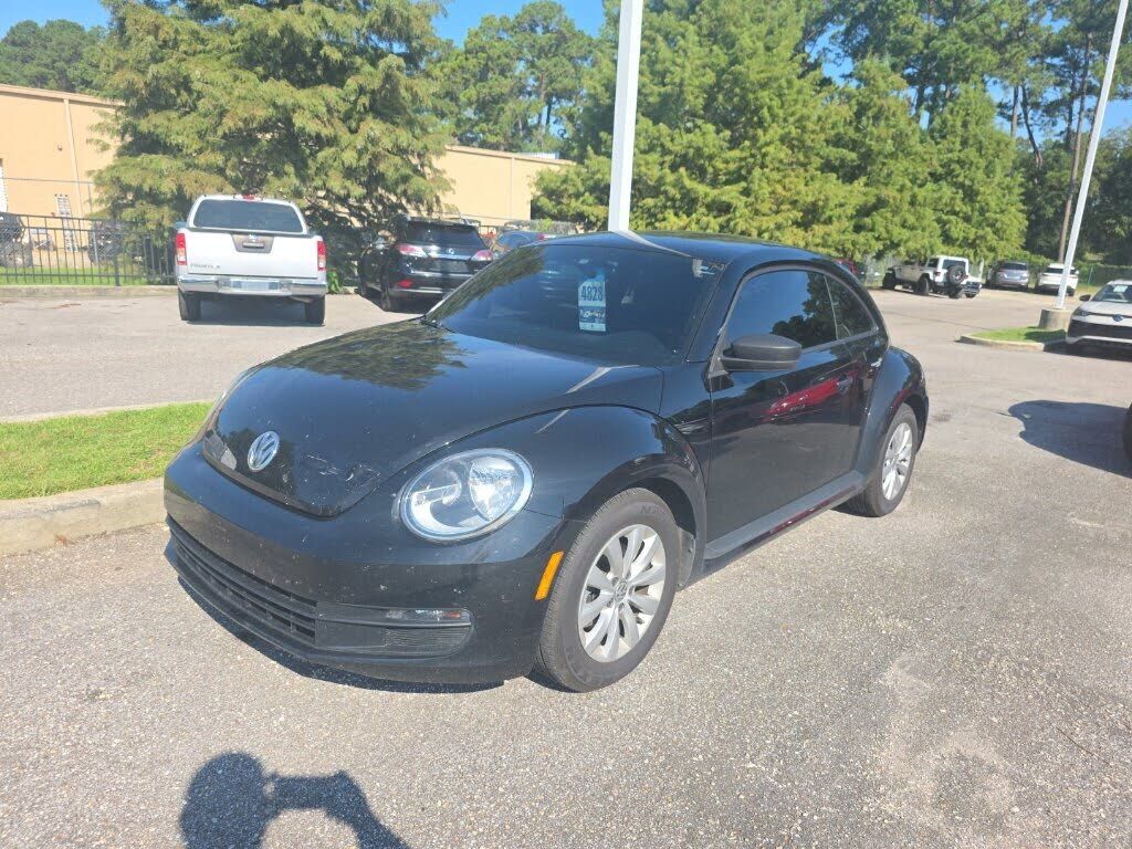 2016 VOLKSWAGEN Beetle