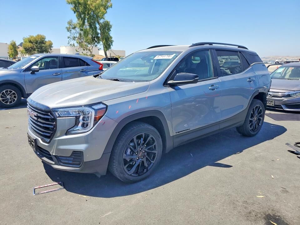 2024 GMC Terrain