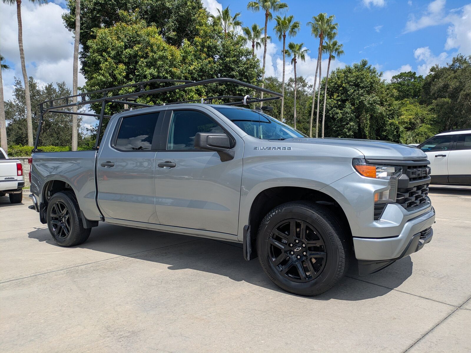 2025 CHEVROLET Silverado