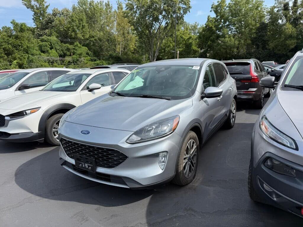 2022 FORD Escape