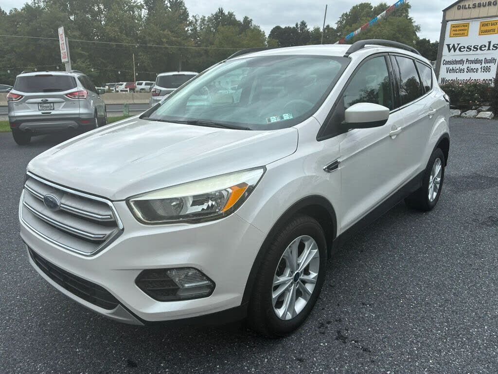 2018 FORD Escape
