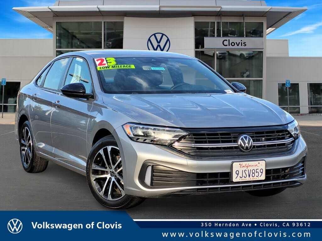 2023 VOLKSWAGEN Jetta