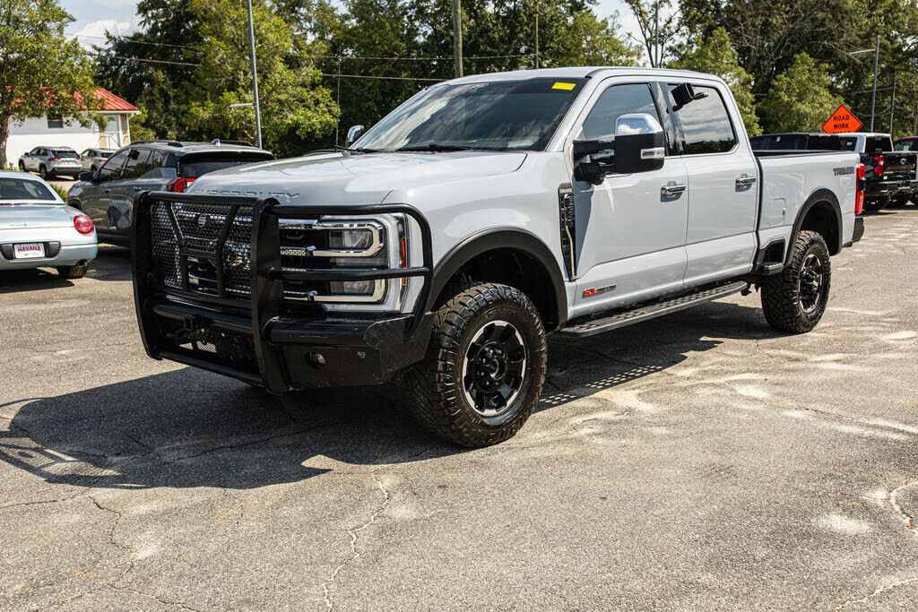 2025 FORD F-250