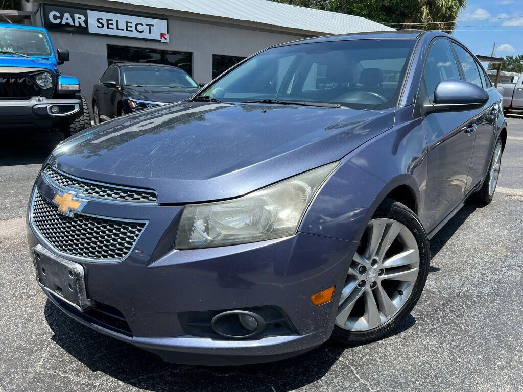 2013 CHEVROLET Cruze