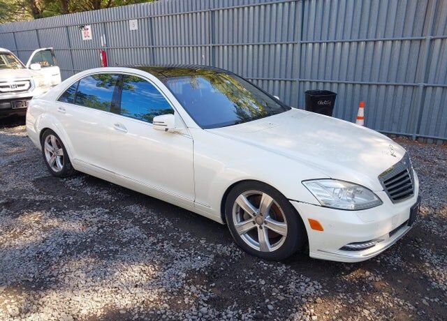 2010 MERCEDES-BENZ S-Class