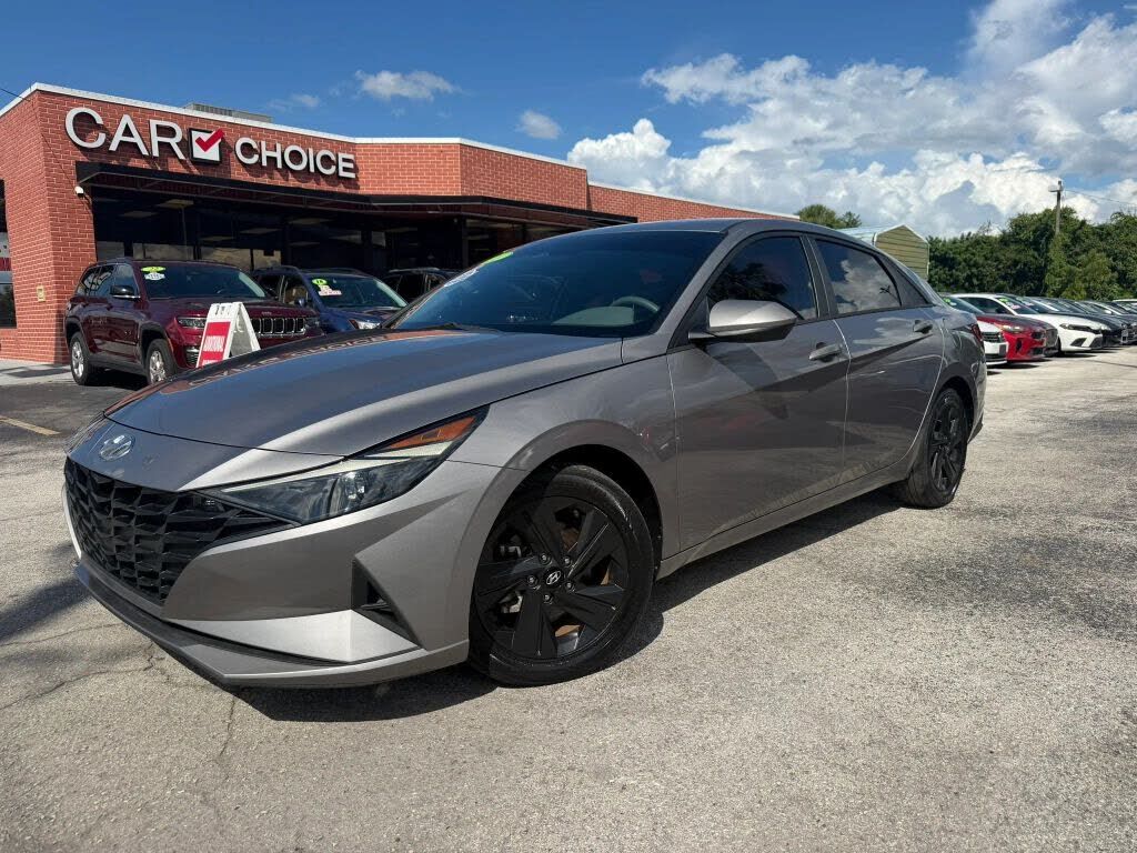 2021 HYUNDAI Elantra