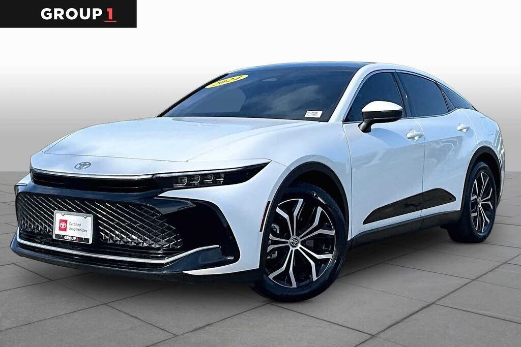 2024 TOYOTA CROWN