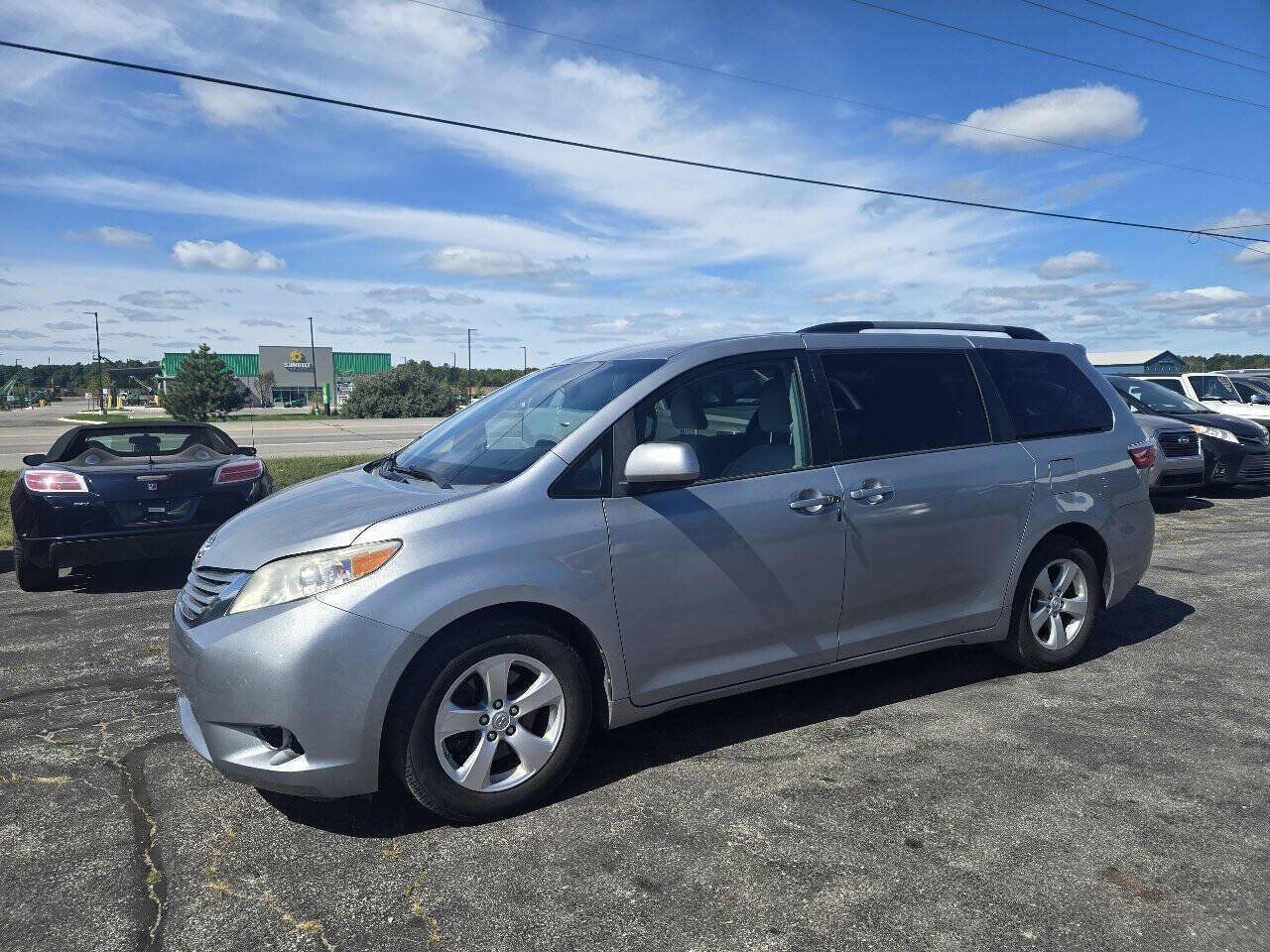 2016 TOYOTA Sienna