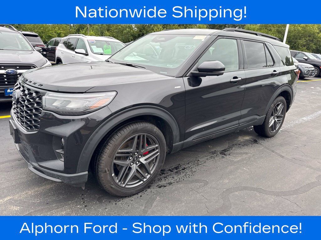 2025 FORD Explorer