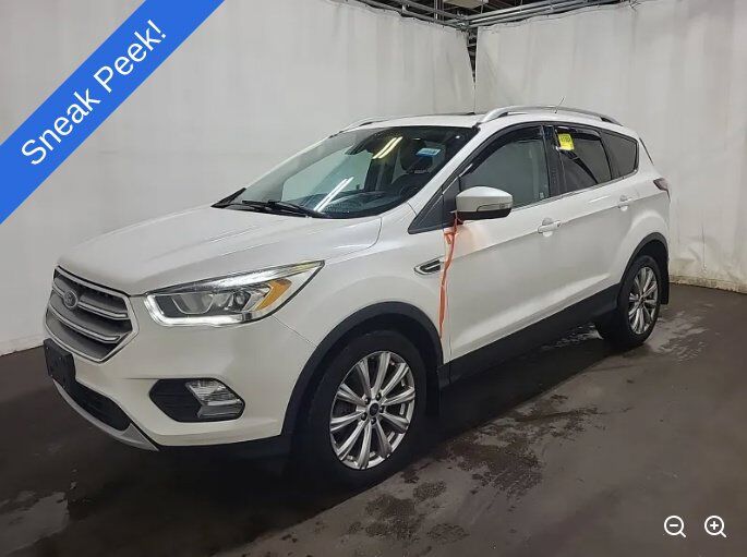 2017 FORD Escape
