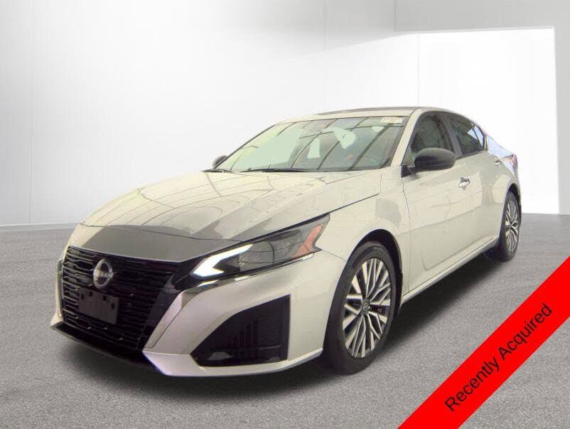 2024 NISSAN Altima
