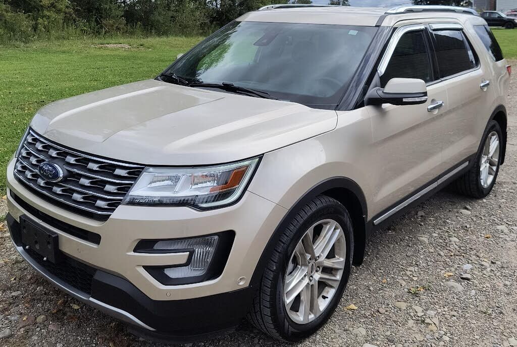 2017 FORD Explorer