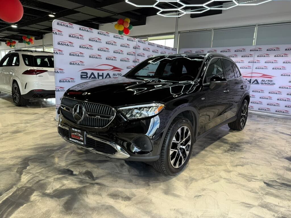 2025 Mercedes-Benz GLC-Class
