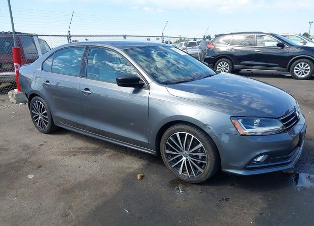 2017 VOLKSWAGEN Jetta