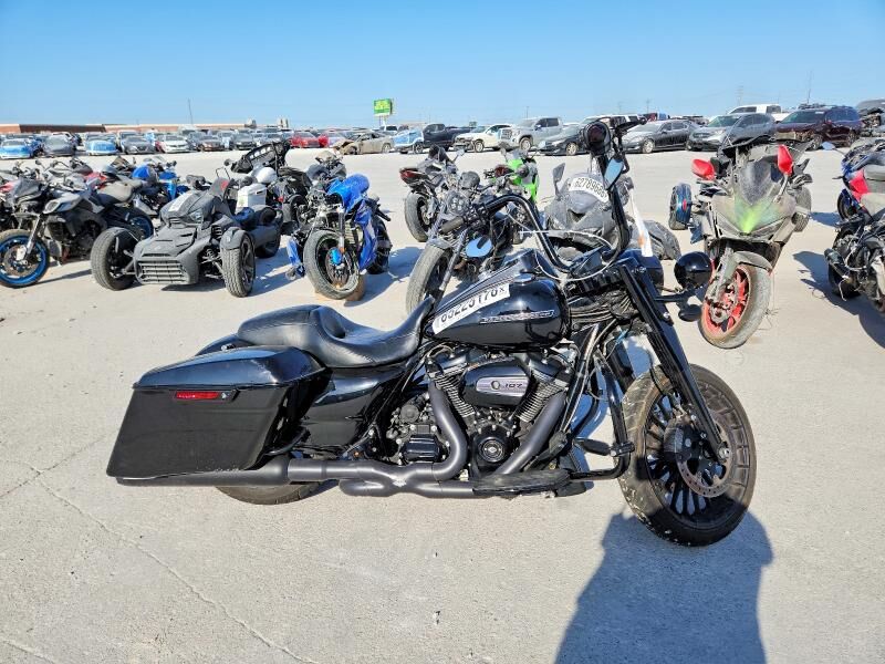 2017 HARLEY DAVIDSON FLHRXS / Road King Special