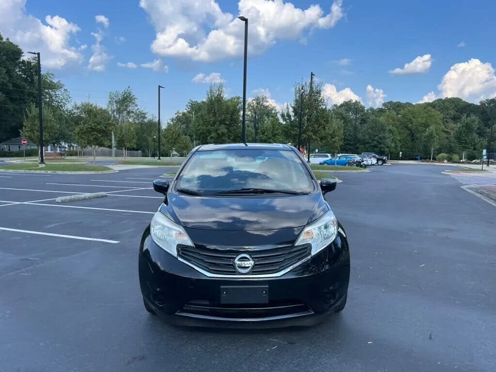 2016 NISSAN Versa
