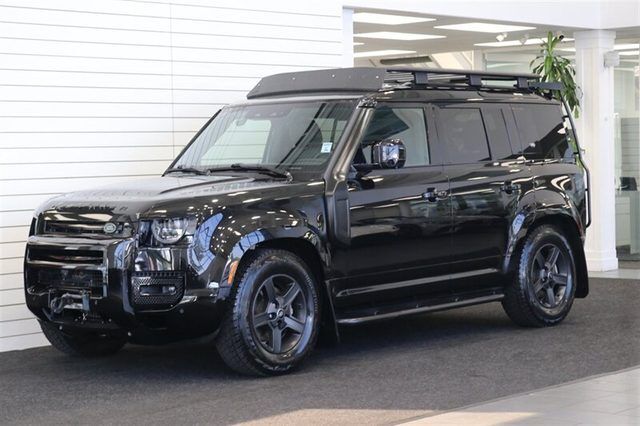 2023 LAND ROVER Defender