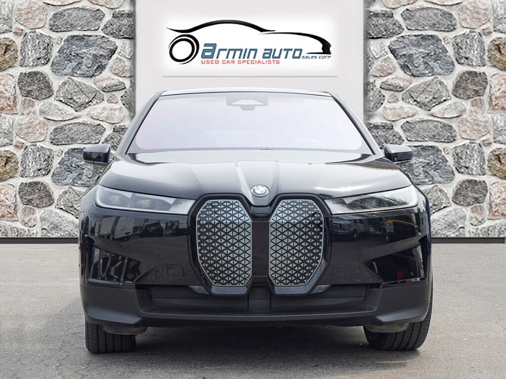 2023 BMW iX