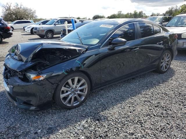 2019 MAZDA Mazda3