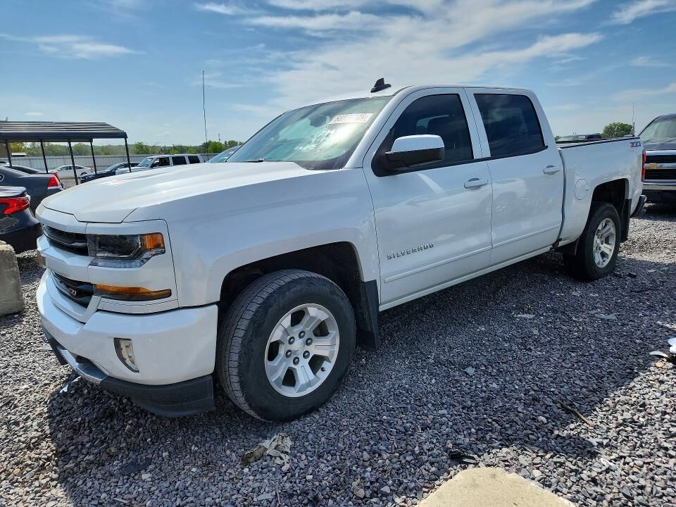 2018 CHEVROLET Silverado