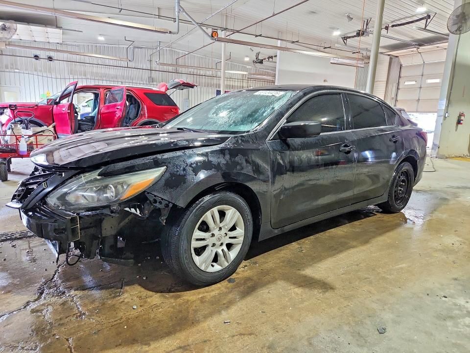 2016 NISSAN Altima
