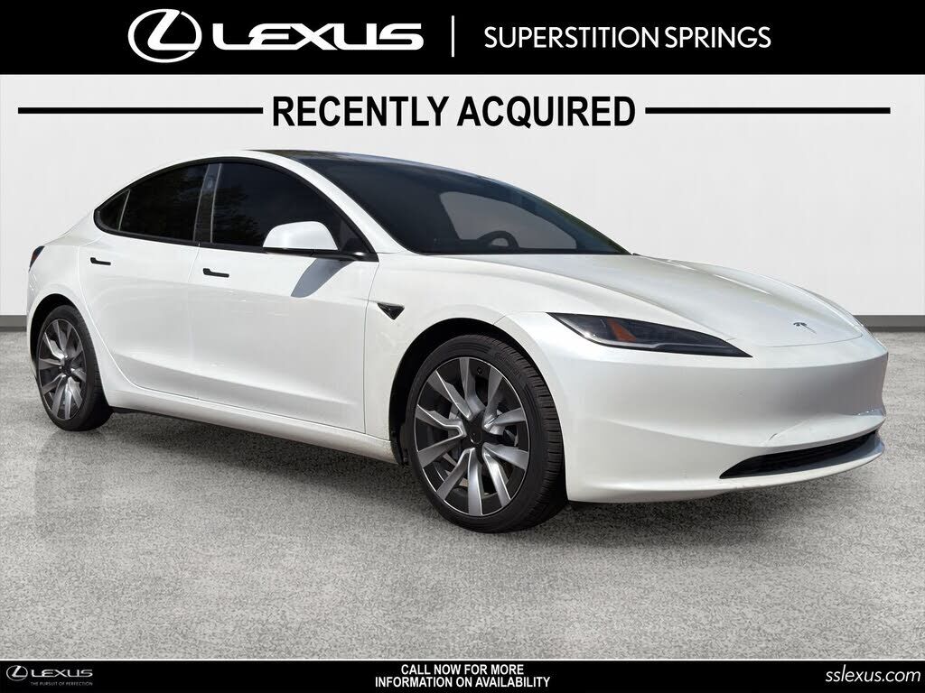 2024 TESLA Model 3