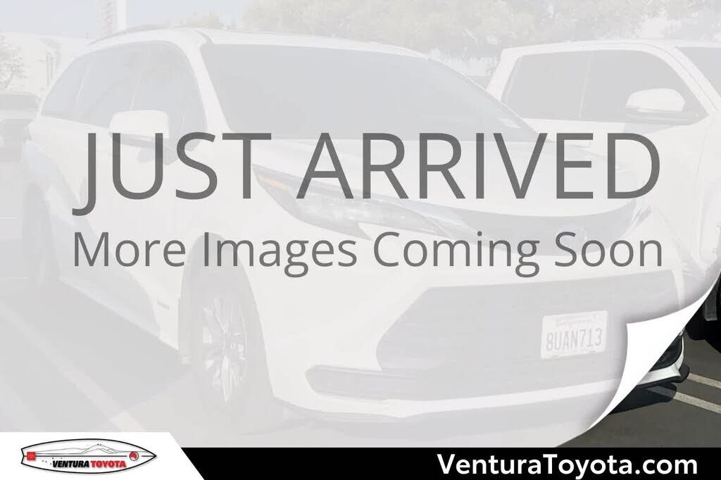 2021 TOYOTA Sienna