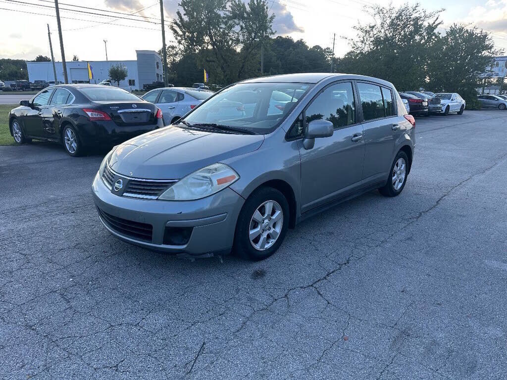 2009 NISSAN Versa