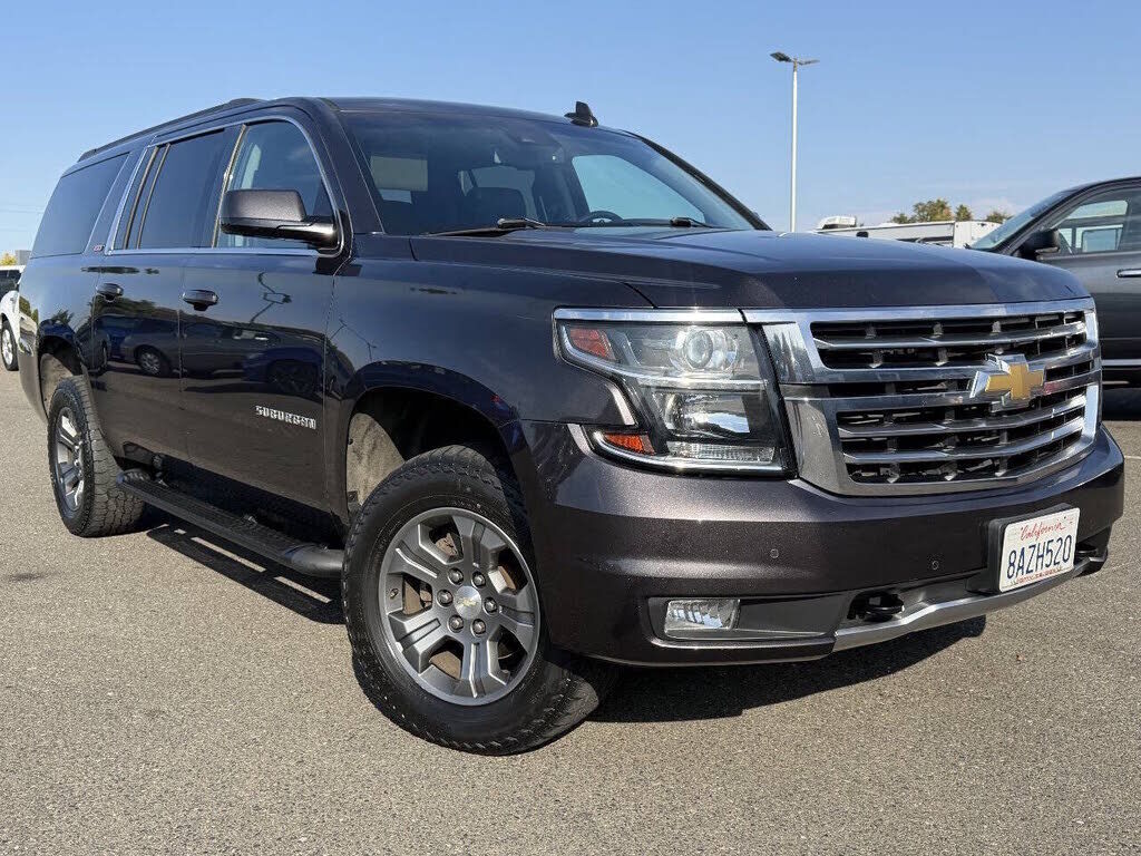 2018 CHEVROLET Suburban