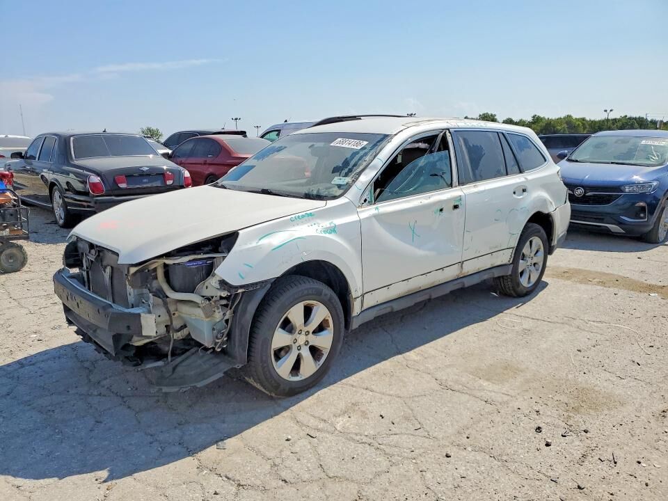 2012 SUBARU Outback