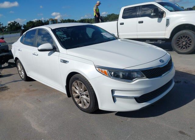 2018 KIA Optima
