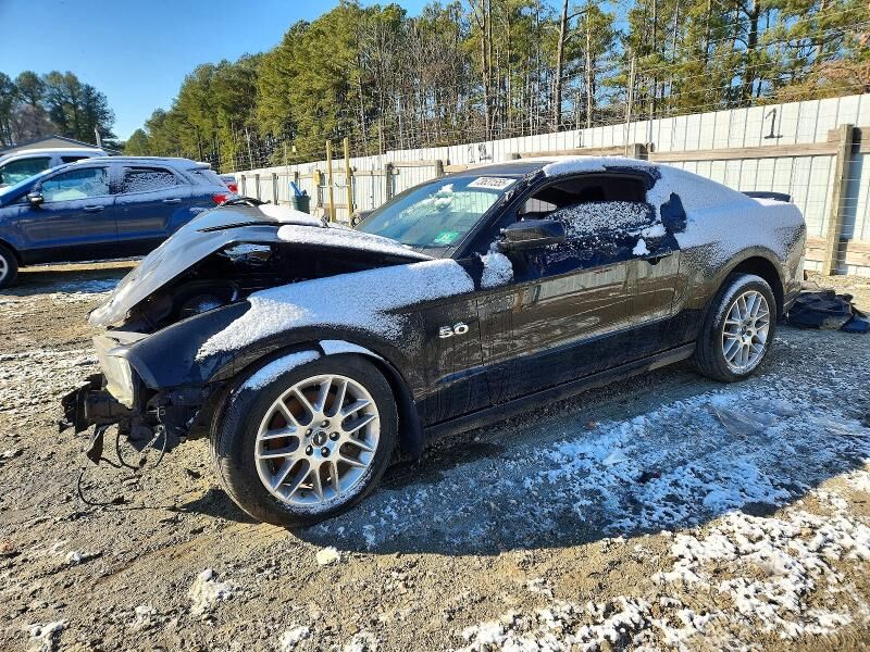 2013 FORD Mustang
