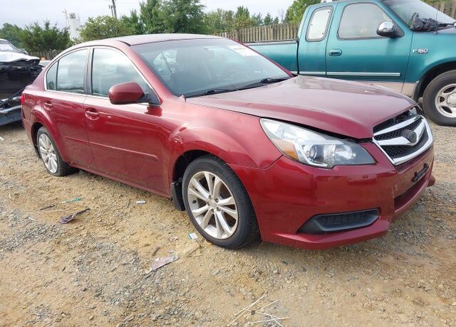 2011 SUBARU Legacy