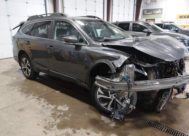 2020 SUBARU Outback