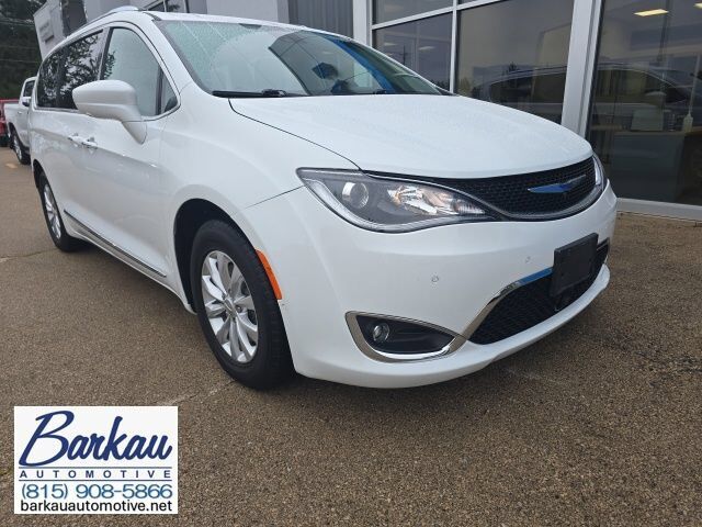 2019 CHRYSLER Pacifica