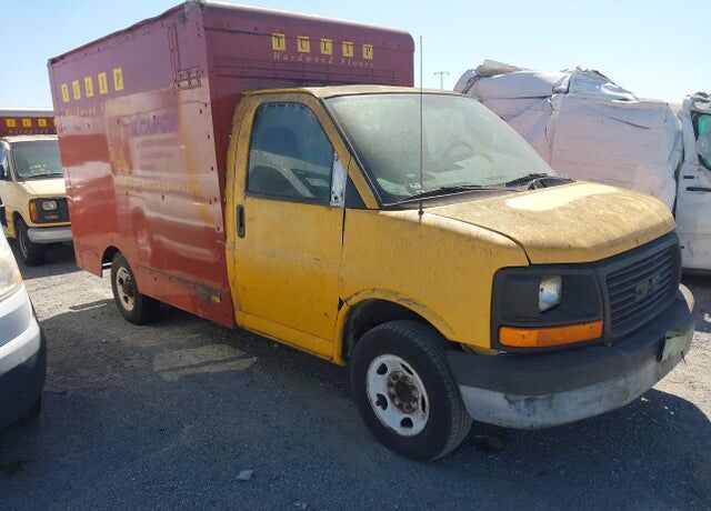 2004 GMC Savana