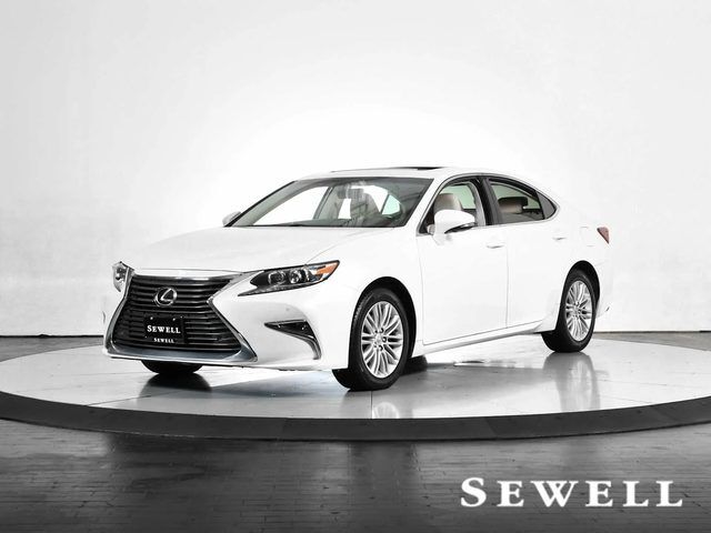 2016 LEXUS ES