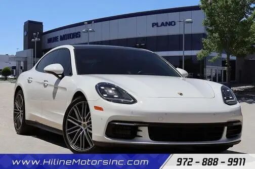 2018 PORSCHE Panamera