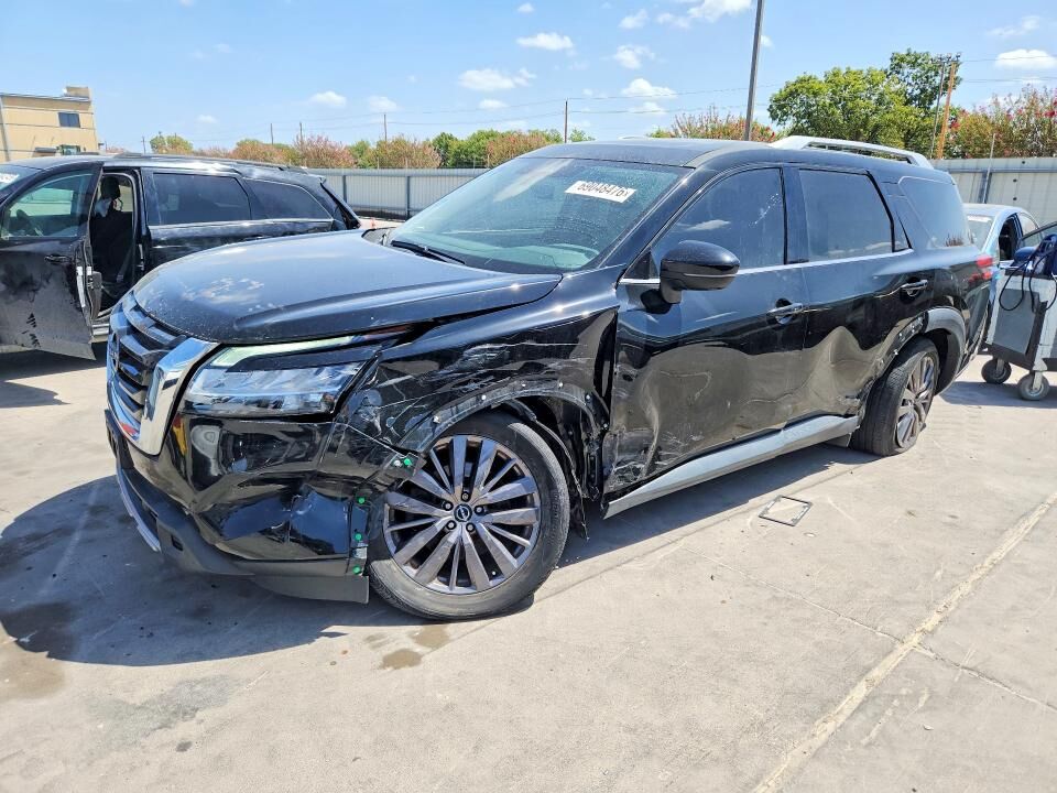 2023 NISSAN Pathfinder