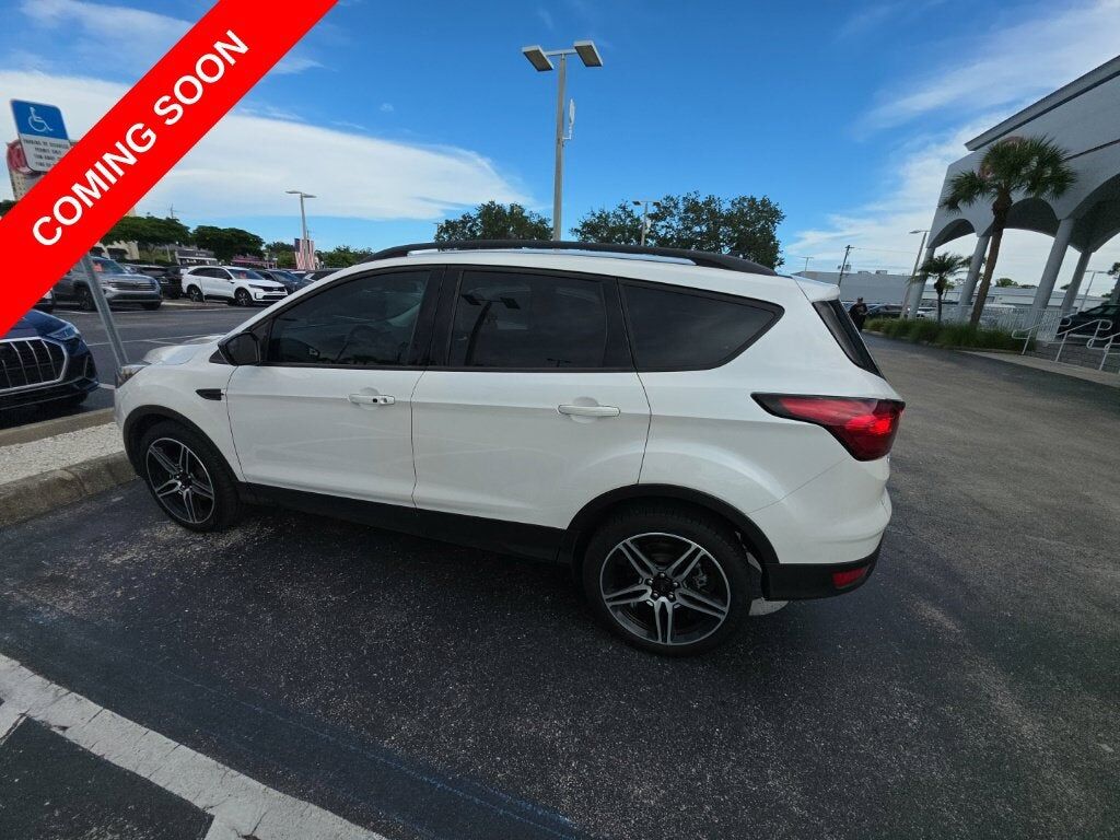 2019 FORD Escape