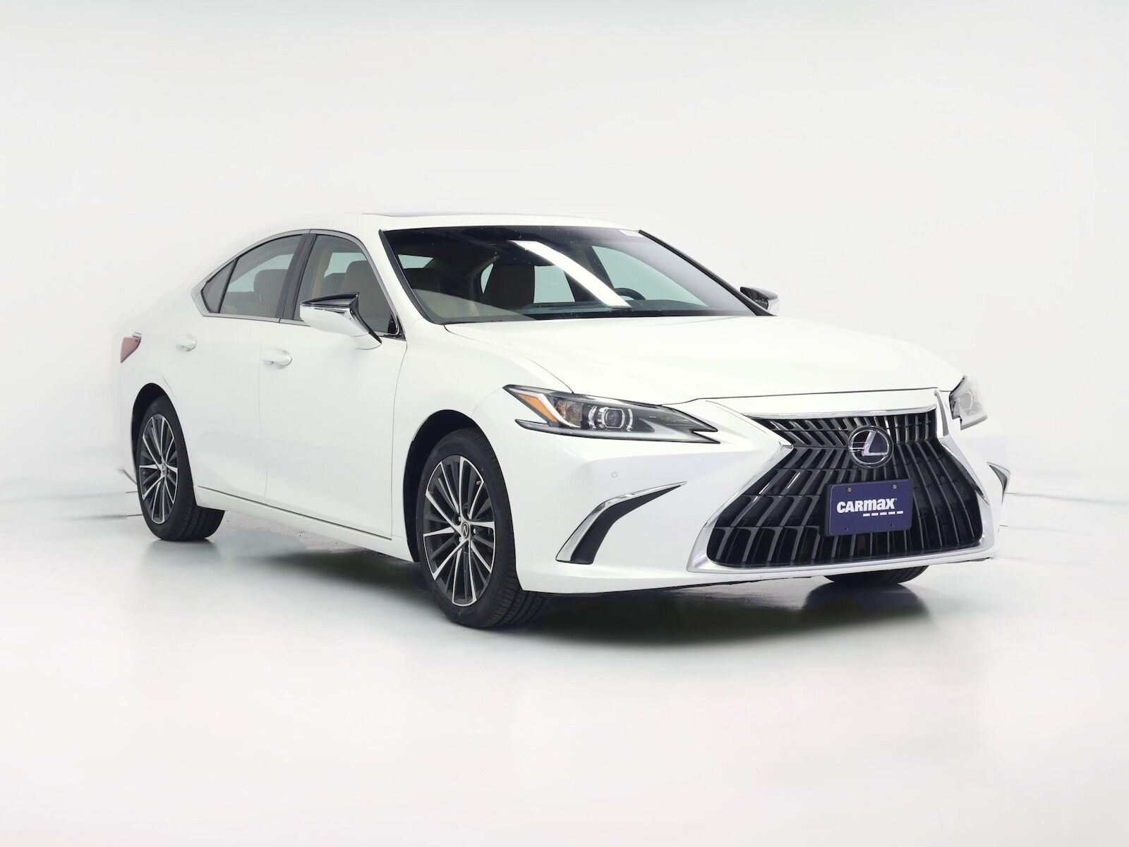2024 LEXUS ES