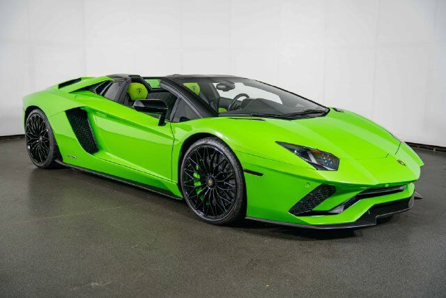 2018 LAMBORGHINI Aventador