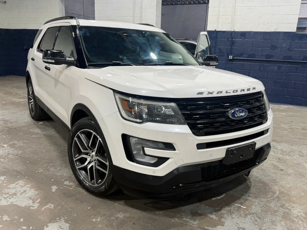2017 FORD Explorer