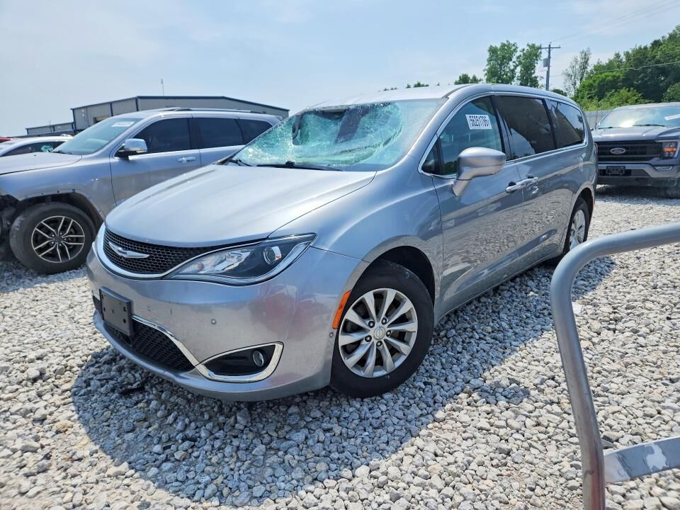 2019 CHRYSLER Pacifica