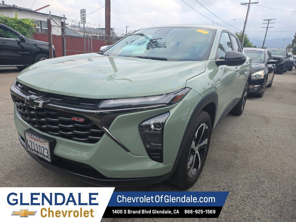 2024 CHEVROLET Trax
